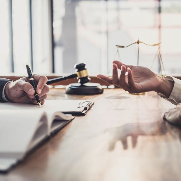 Hacienda confirma qué ocurre con la herencia si retiramos dinero de la cuenta de un fallecido. Foto: bigstock