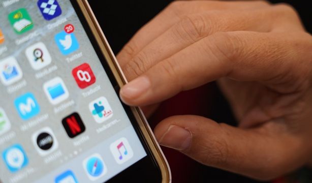 La app 'Medicamento Accesible Plus' incorpora mejoras para personas mayores