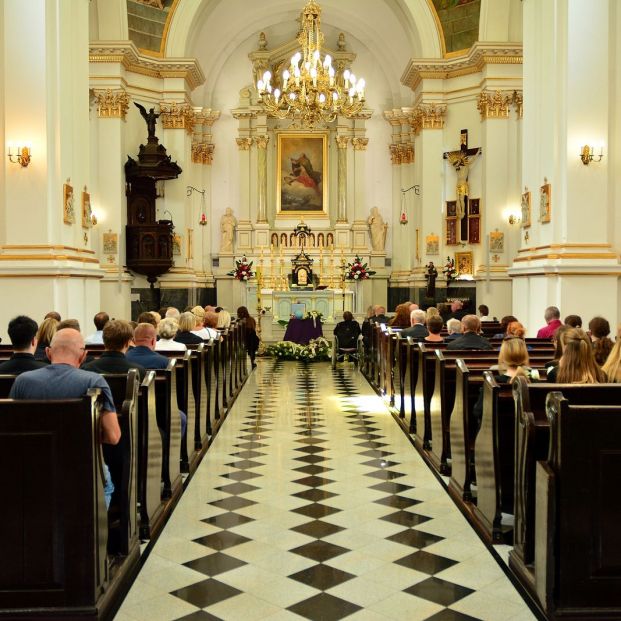 Poliza de decesos: qué cubren o que debes saber a la hora de escoger entre uno u otro Poliza de decesos: qué cubren o que debes saber a la hora de escoger entre uno u otro
