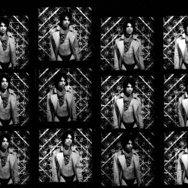 Prince. p176-177_Hoja de contacto para Dirty Mind (c) 1985 Allen Beaulieu.jpg Prince. p176-177_Hoja de contacto para Dirty Mind (c) 1985 Allen Beaulieu.jpg