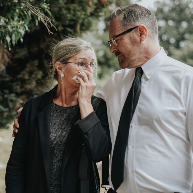 Etapas de duelo que atraviesa una persona mayor