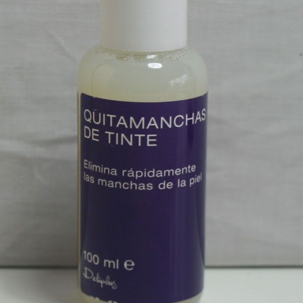 Quita manchas de tinte. Foto: kasumicat. Quita manchas de tinte. Foto: kasumicat.