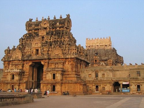 Brihadisvara (Wikipedia) Brihadisvara (Wikipedia)