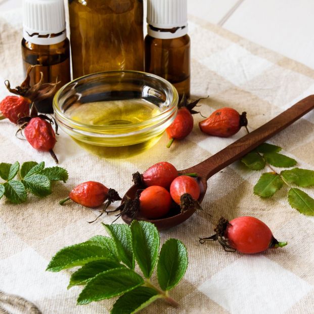 Acaba con las grietas de las manos con estos remedios naturales Foto: bigstock Acaba con las grietas de las manos con estos remedios naturales Foto: bigstock