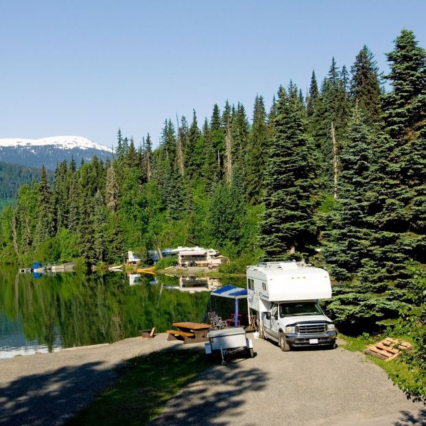 Caravana camper (Bigstock) Caravana camper (Bigstock)