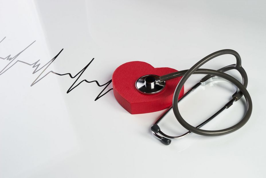 Andar a buen ritmo reduce el riesgo de fibrilación auricular. (Bigstock) Andar a buen ritmo reduce el riesgo de fibrilación auricular. (Bigstock)