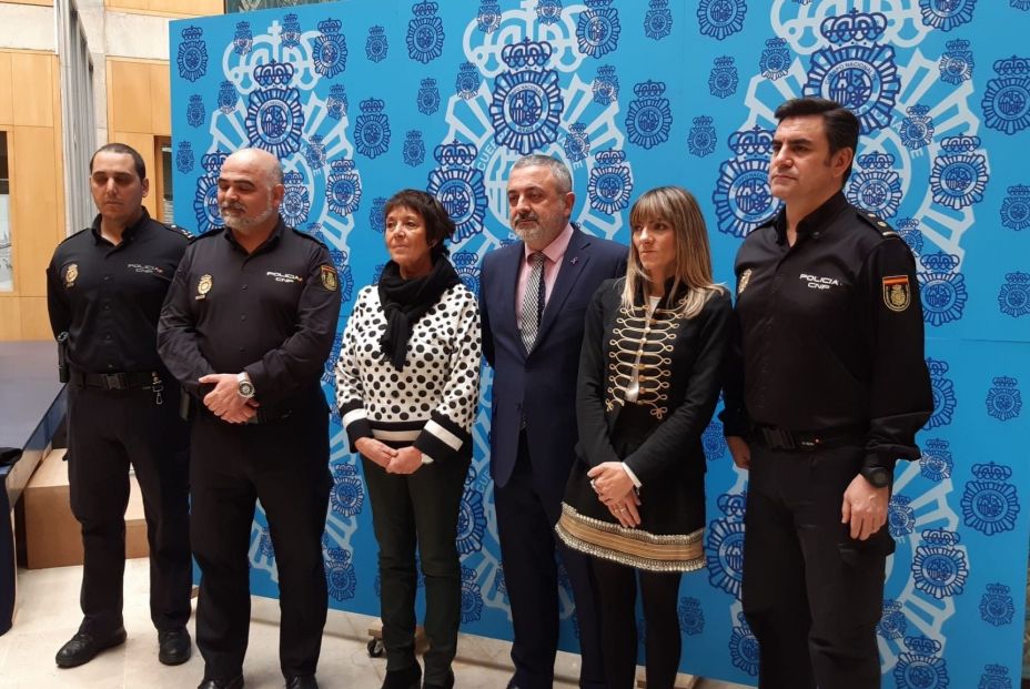 La delegada del Gobierno, Mercedes Martín, en la Subdelegación del Gobierno en Burgos. La delegada del Gobierno, Mercedes Martín, en la Subdelegación del Gobierno en Burgos.