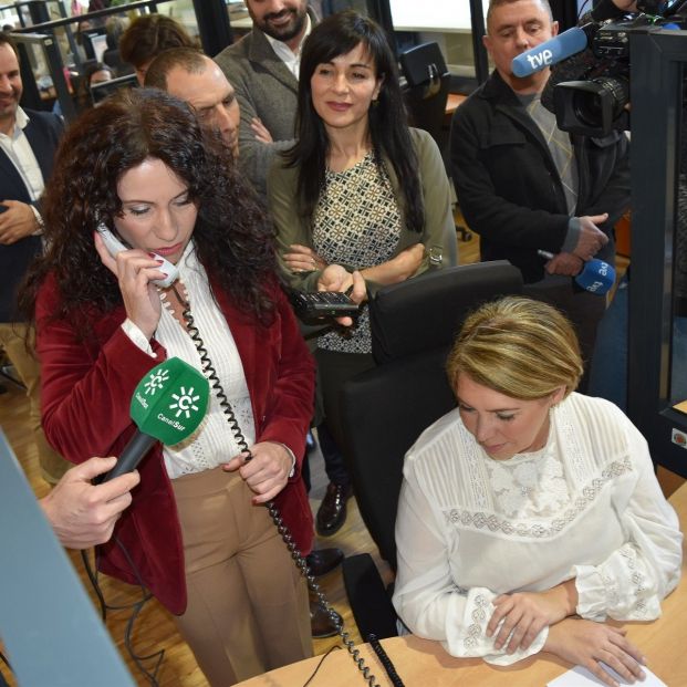 El Servicio Andaluz de Teleasistencia gestiona 16.000 llamadas El Servicio Andaluz de Teleasistencia gestiona 16.000 llamadas