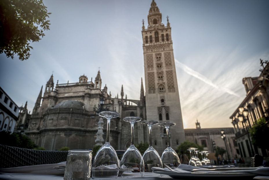 Restaurante en Sevilla (BigStock) Restaurante en Sevilla (BigStock)