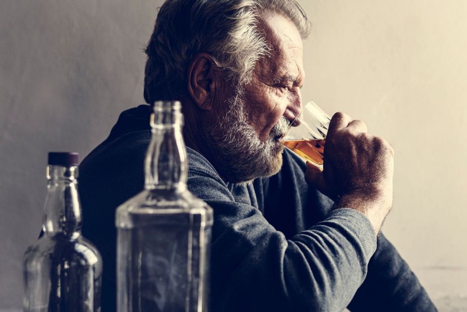 UNAD y Grupo Social Lares se unen para darle más visibilidad a las adicciones en mayores