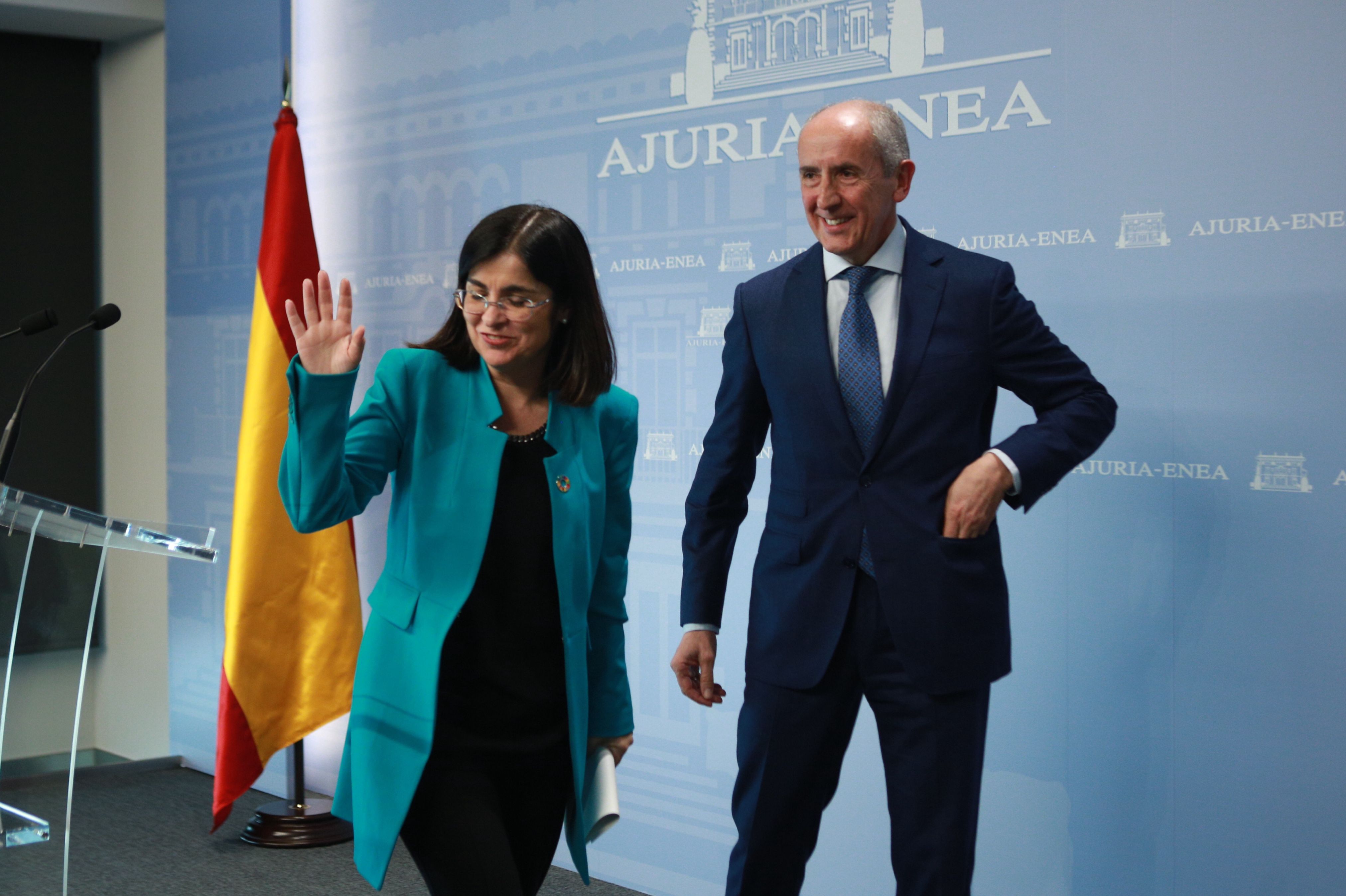 El traspaso de la gestión de las pensiones al País Vasco desata las críticas de la oposición