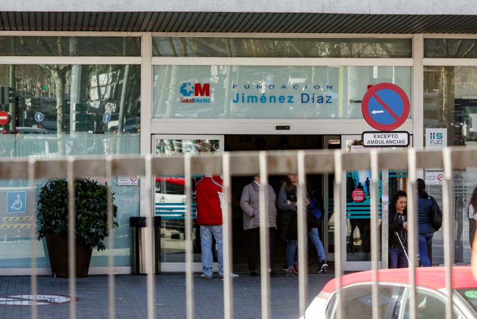 EuropaPress 2674245 Entrada a la Fundación Jiménez Díaz centro donde acudió ayer el segundo paciente con coronavirus de Madrid y donde ha permanecido hasta ser trasladado esta mañana al Hospital Carlos III en Madrid (España) a 26 de f EuropaPress 2674245 Entrada a la Fundación Jiménez Díaz centro donde acudió ayer el segundo paciente con coronavirus de Madrid y donde ha permanecido hasta ser trasladado esta mañana al Hospital Carlos III en Madrid (España) a 26 de f