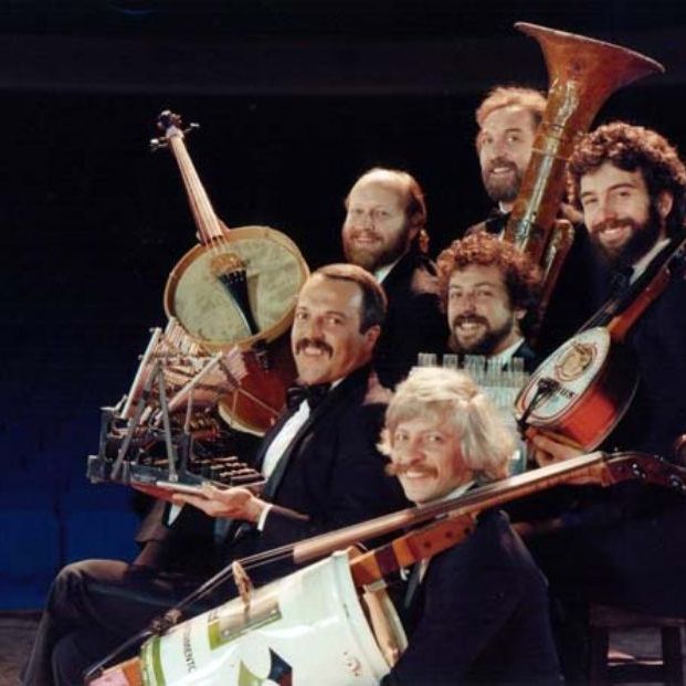 Les Luthiers (lesluthiers.es) Les Luthiers (lesluthiers.es)