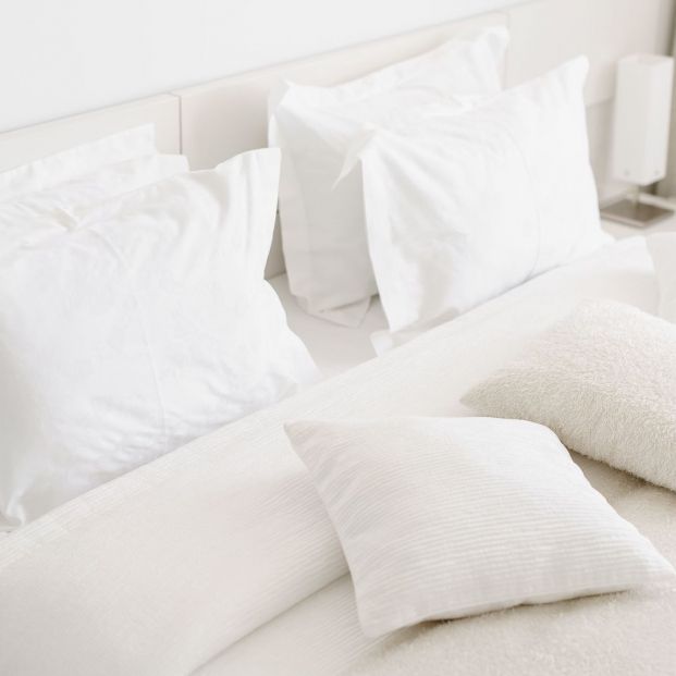 ¿Sabes cómo se lava un edredón o una almohada? ¿Y un anorak? Consejos para prendas más delicadas