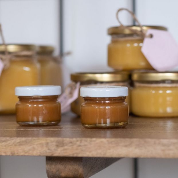 Miel de abeja pura Miel de abeja pura