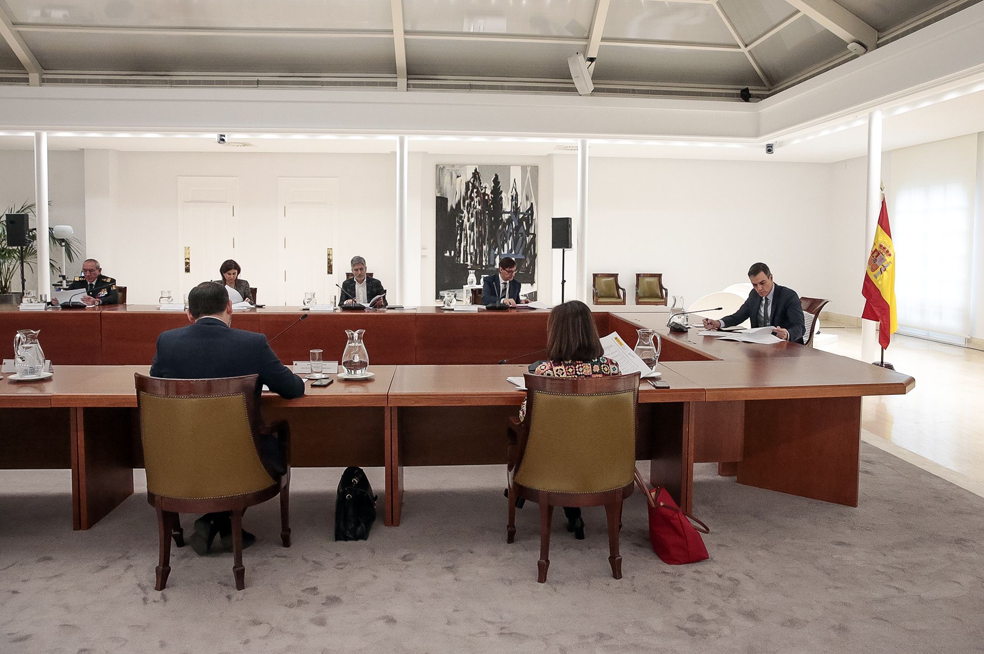 Tras las críticas el Gobierno comienza a aportar más información de los afectados por coronavirus