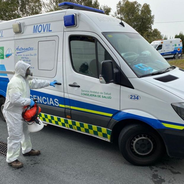 EuropaPress 2743024 ambulancias refuerzo proceso desinfeccion EuropaPress 2743024 ambulancias refuerzo proceso desinfeccion