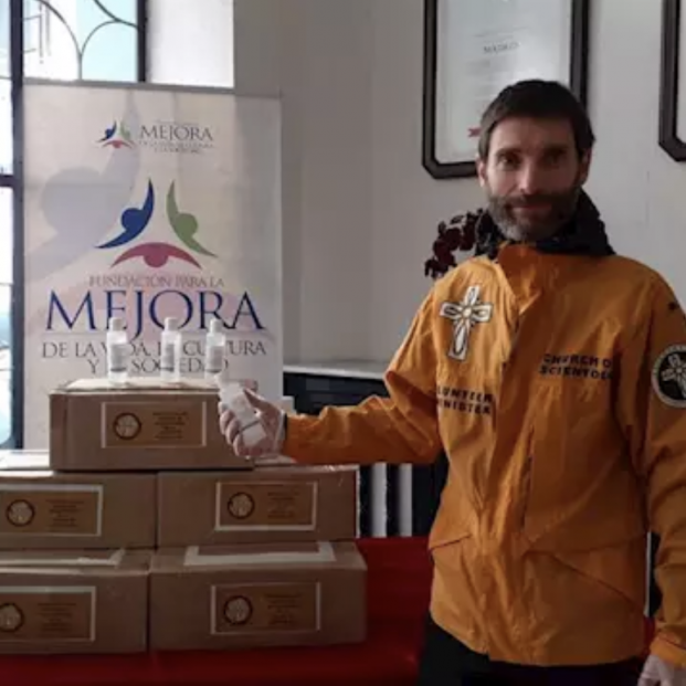 Fundación Mejora la Vida dona hidrogeles. Europa Press