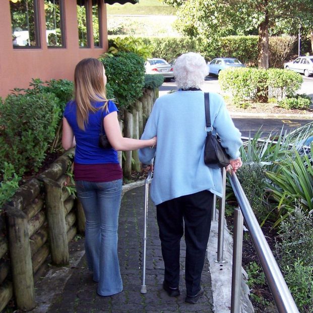 Ayuda a mayores Ayuda a mayores