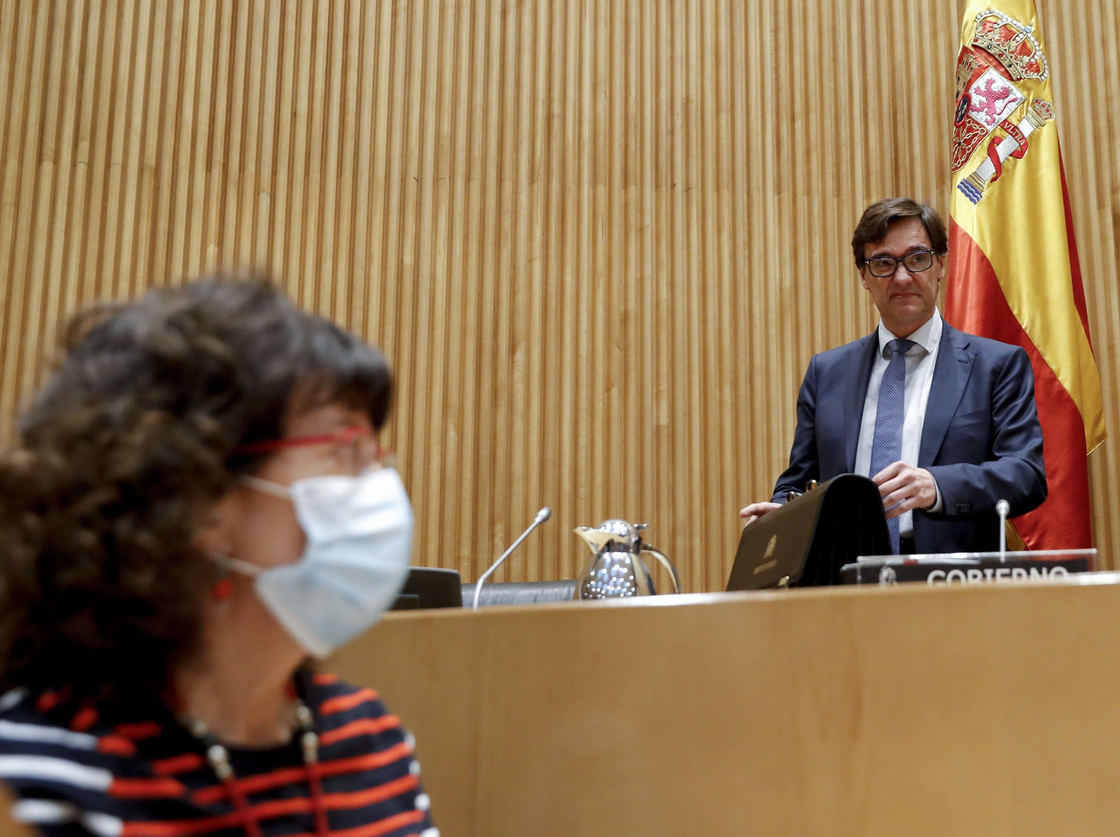 Sanidad no incluye en la cifra de fallecidos los nuevos datos de muertos por Covid-19 en Cataluña