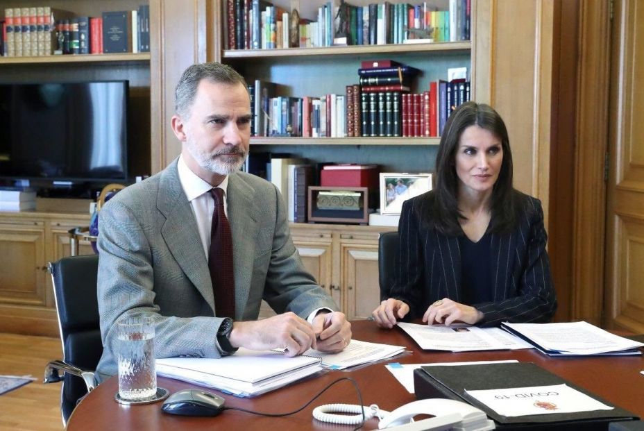 EuropaPress 2865699 reyes reunido videoconferencia presidente foro profesion medica dr serafin