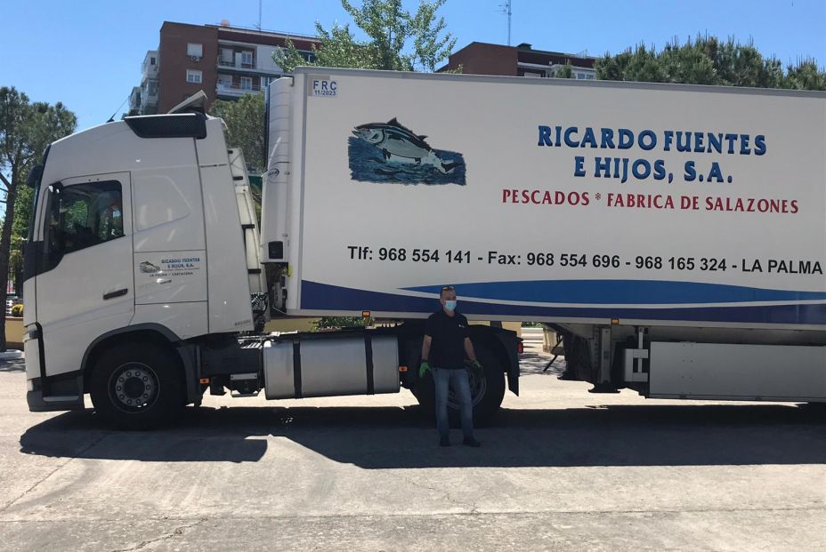 Grupo Ricardo Fuentes colabora con la labor solidaria de las Hermanas de los Ancianos Desamparados Grupo Ricardo Fuentes colabora con la labor solidaria de las Hermanas de los Ancianos Desamparados