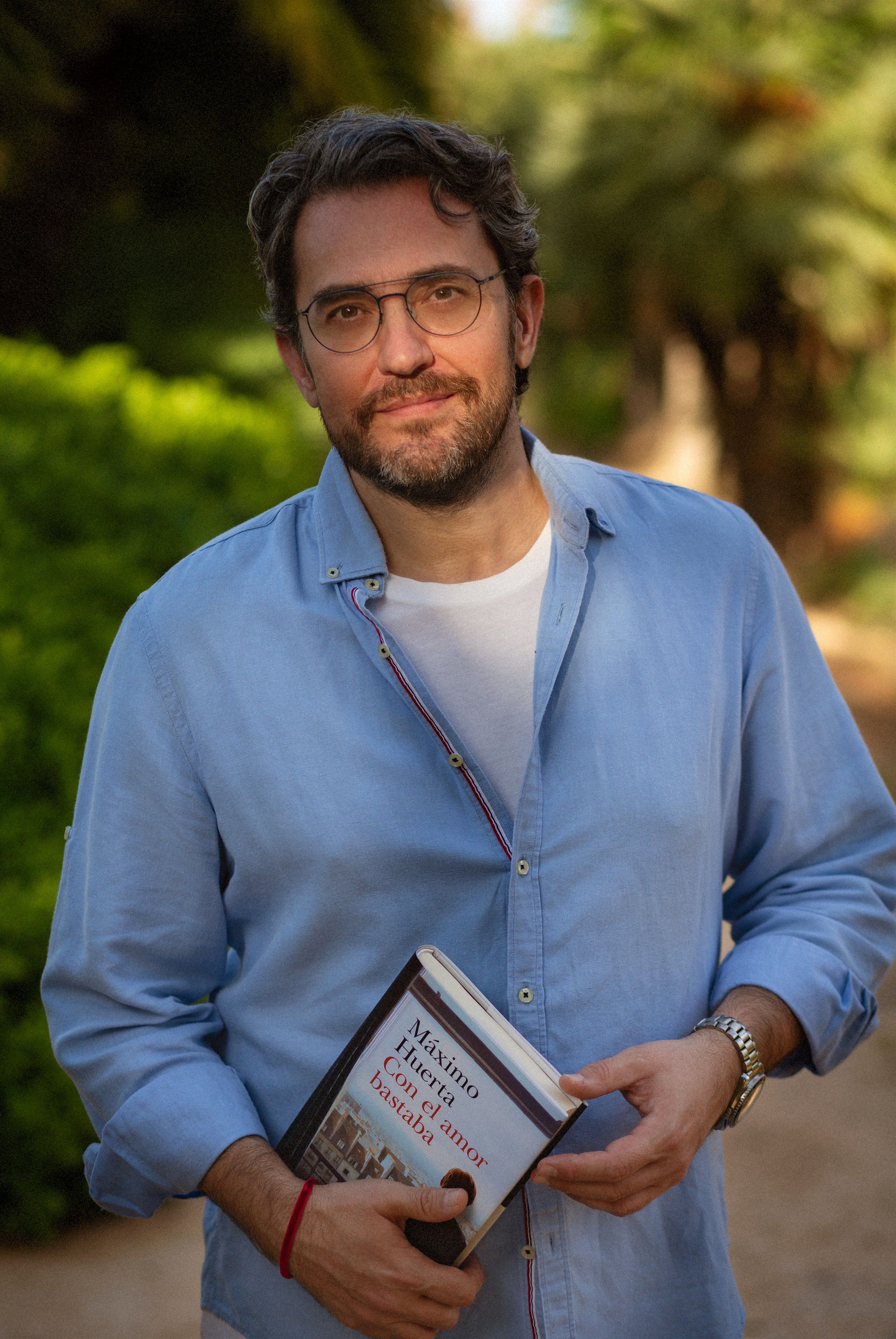 Máximo Huerta: "Personas como mi madre han tenido más miedo que información viendo la tele"