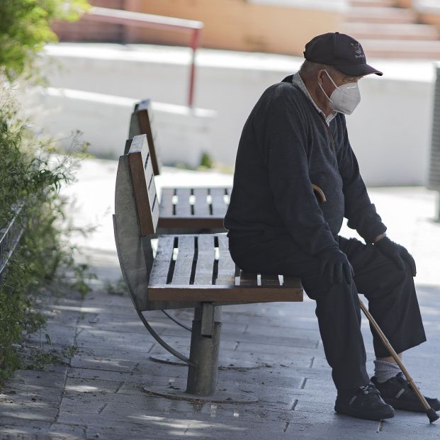 EuropaPress 3152736 hombre calle protegido mascarillas anuncio realizado gobierno quien fijado EuropaPress 3152736 hombre calle protegido mascarillas anuncio realizado gobierno quien fijado