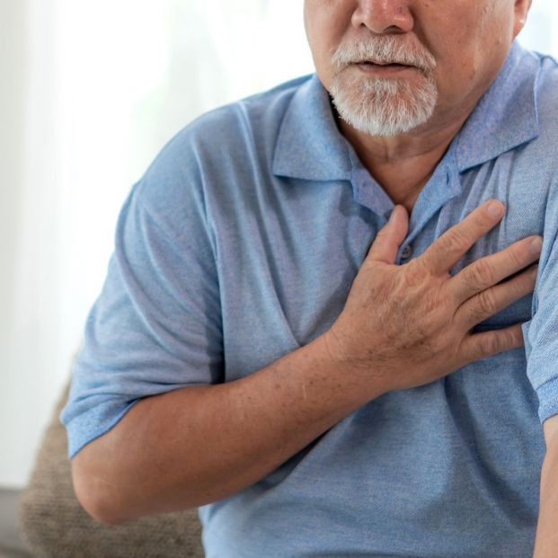 bigstock Senior Male Asian Suffering Fr 291306688 bigstock Senior Male Asian Suffering Fr 291306688