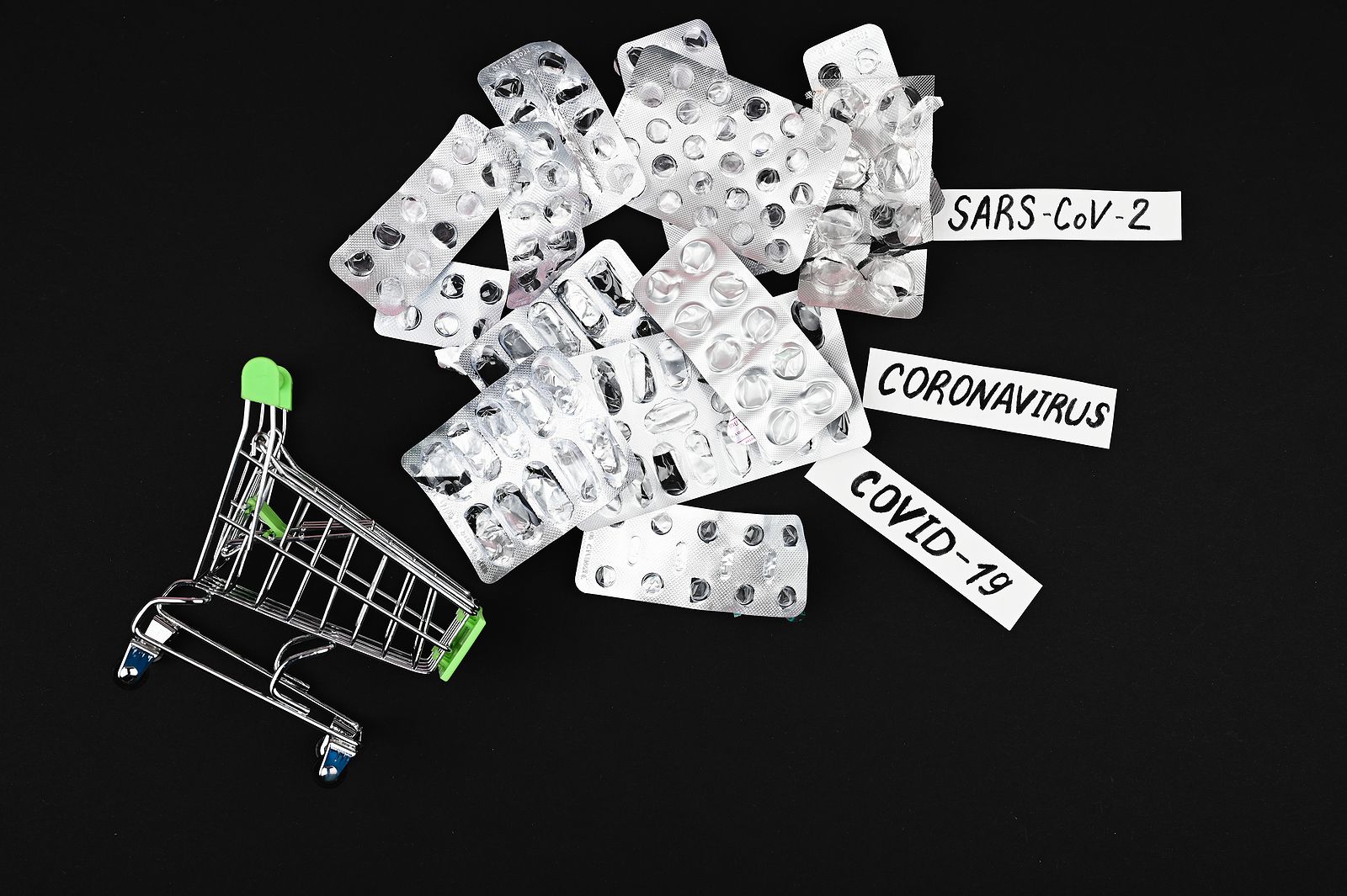 La ONU alerta sobre el tráfico de productos y fármacos falsos debido al coronavirus