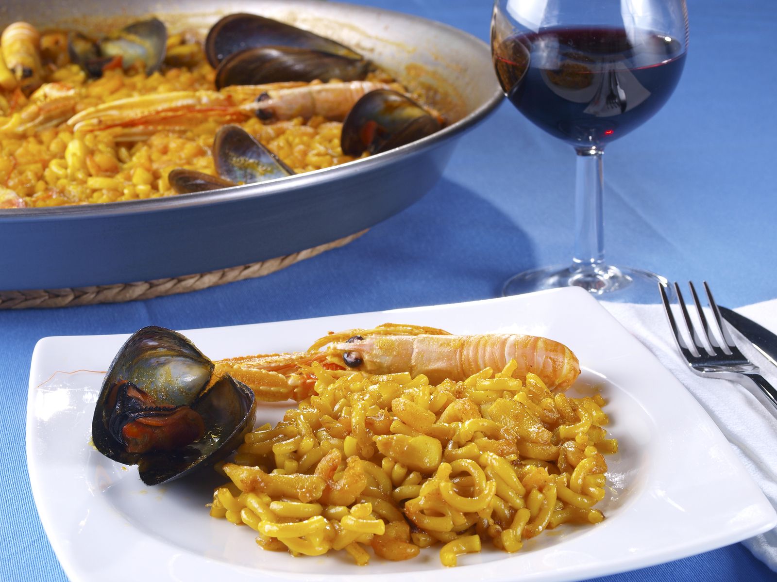 Fideuà de Gandía (bigstock)