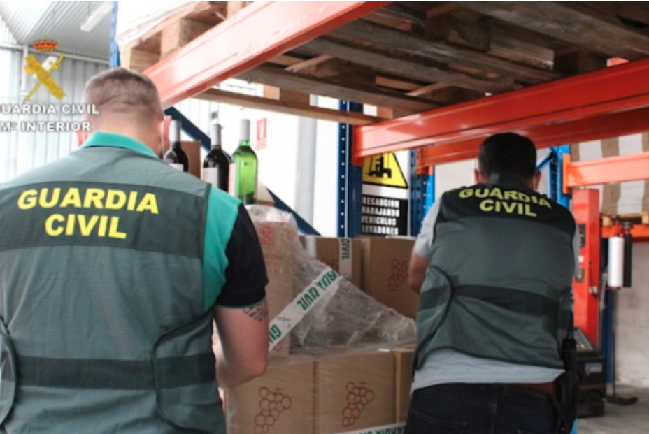 Timo del nazareno: Crean 90 empresas falsas para estafar 125.000 botellas de vino y revenderlas