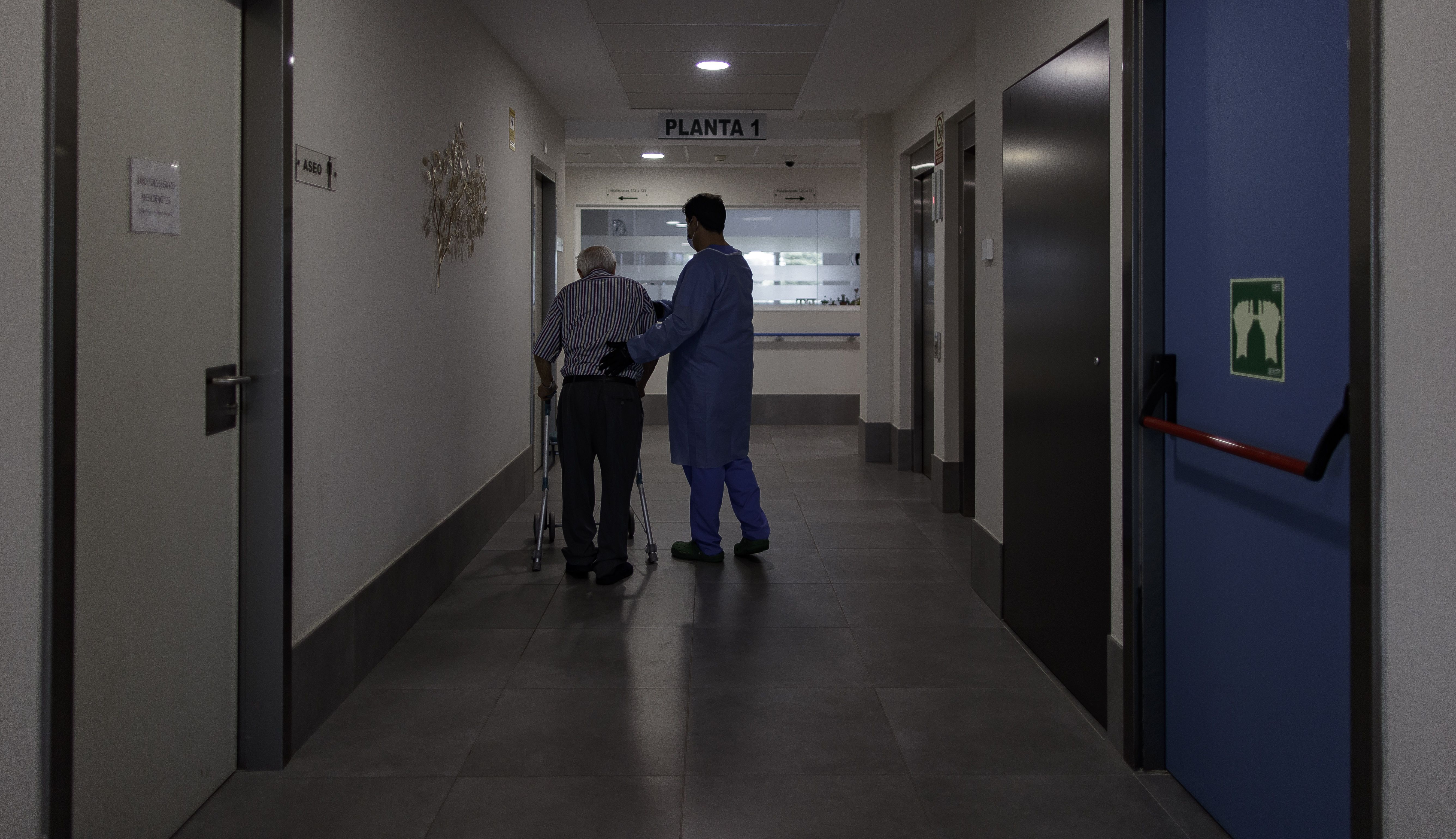  Las residencias de mayores avisan: "Las salidas pueden suponer un nuevo peligro"