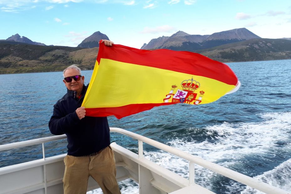 Mariano Guindal, rumbo a la Antártida.