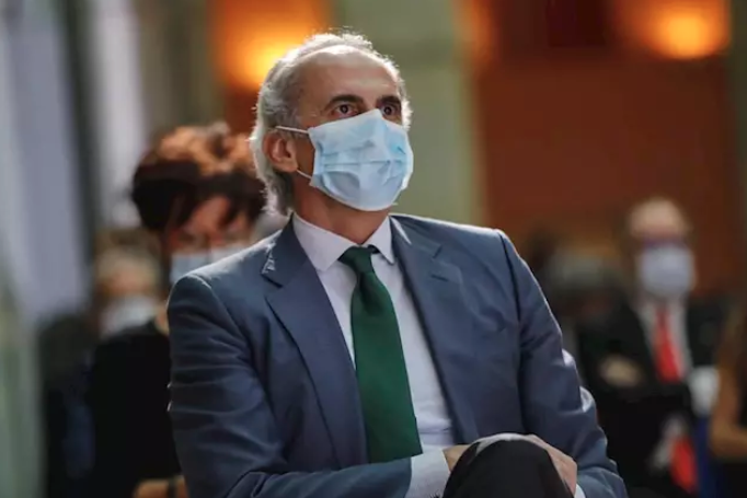 El consejero de Sanidad de la Comunidad de Madrid, Enrique Ruiz Escudero