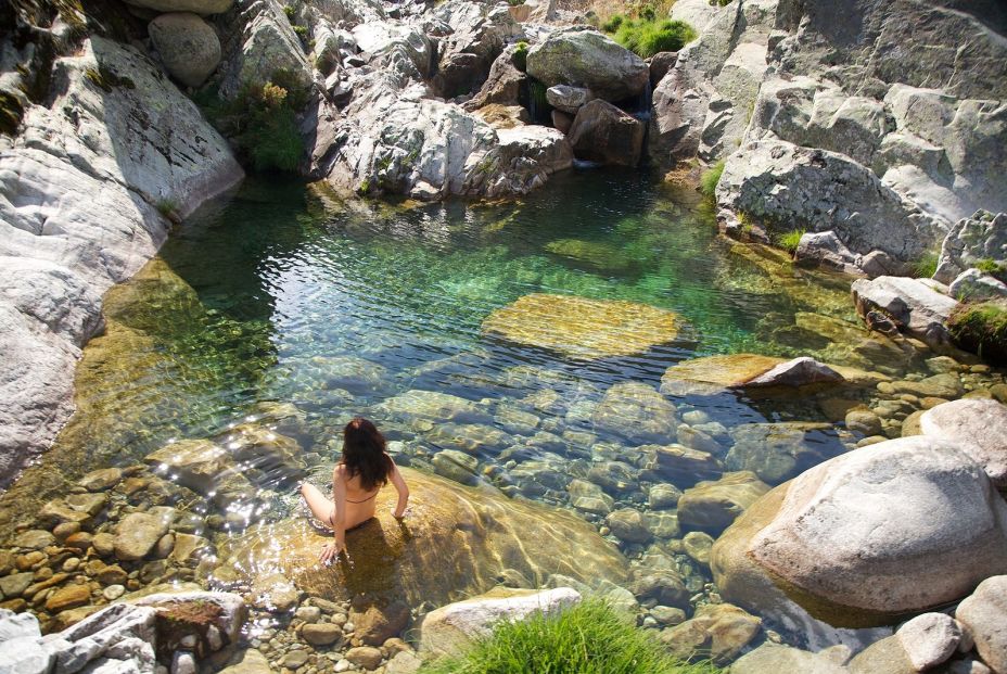 bigstock First Contact With Green River 13571396