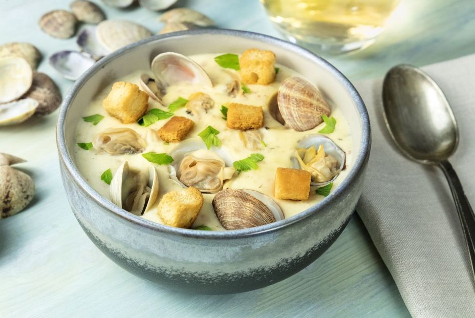 bigstock Clam Chowder With Fresh Parsle 326159200 bigstock Clam Chowder With Fresh Parsle 326159200