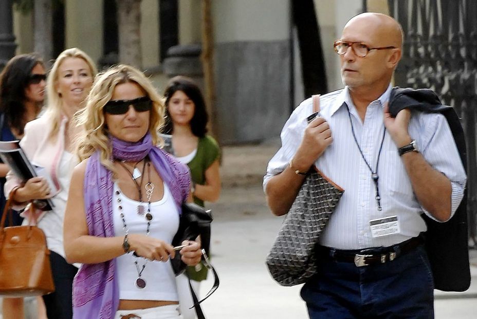 Carlos García-Calvo Carlos García-Calvo