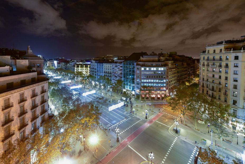 bigstock Passeig De Gracia At NightB 167178905