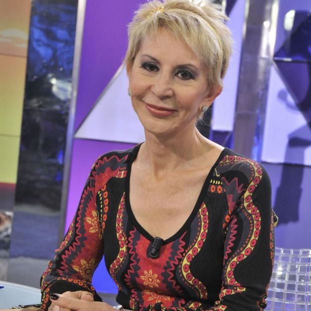 Karmele Marchante denuncia "carreras de droga" en 'Sálvame' y llama "enano psicópata" a Jorge Javier Karmele Marchante denuncia "carreras de droga" en 'Sálvame' y llama "enano psicópata" a Jorge Javier