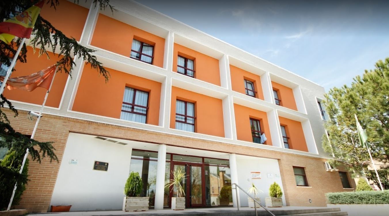 Familiares de mayores de la residencia de Valdemoro piden empatía con los trasladados contagiados