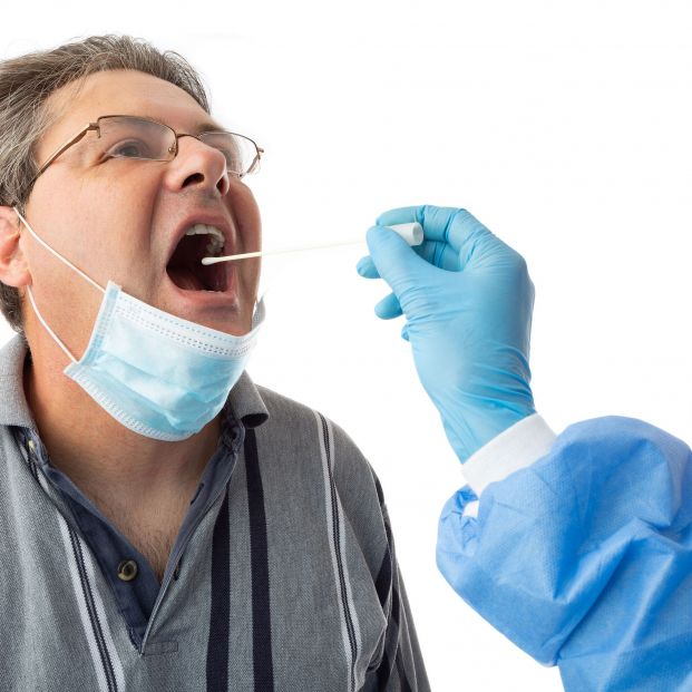 La PCR en saliva destaca por la comodidad de la extracción