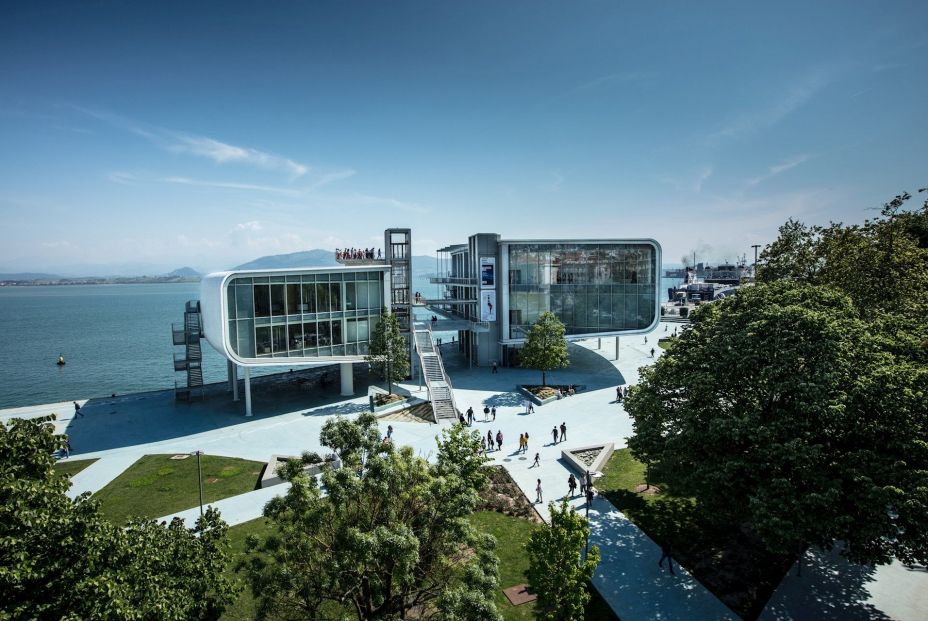 El Centro Botín presenta su primer curso dirigido a las personas mayores para este verano