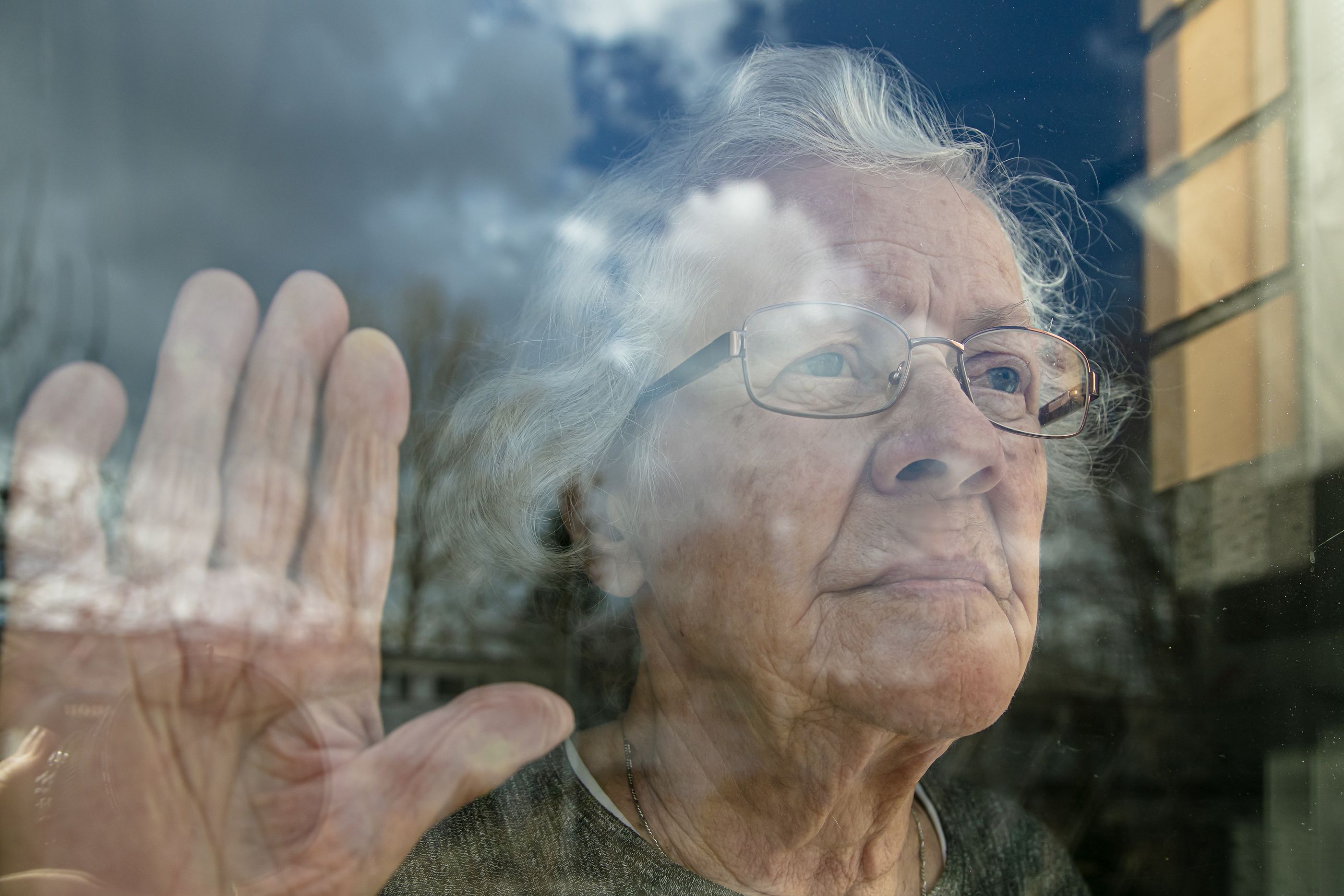 CEOMA advierte de que "vuelve el riesgo" de que se violen los derechos humanos en las residencias