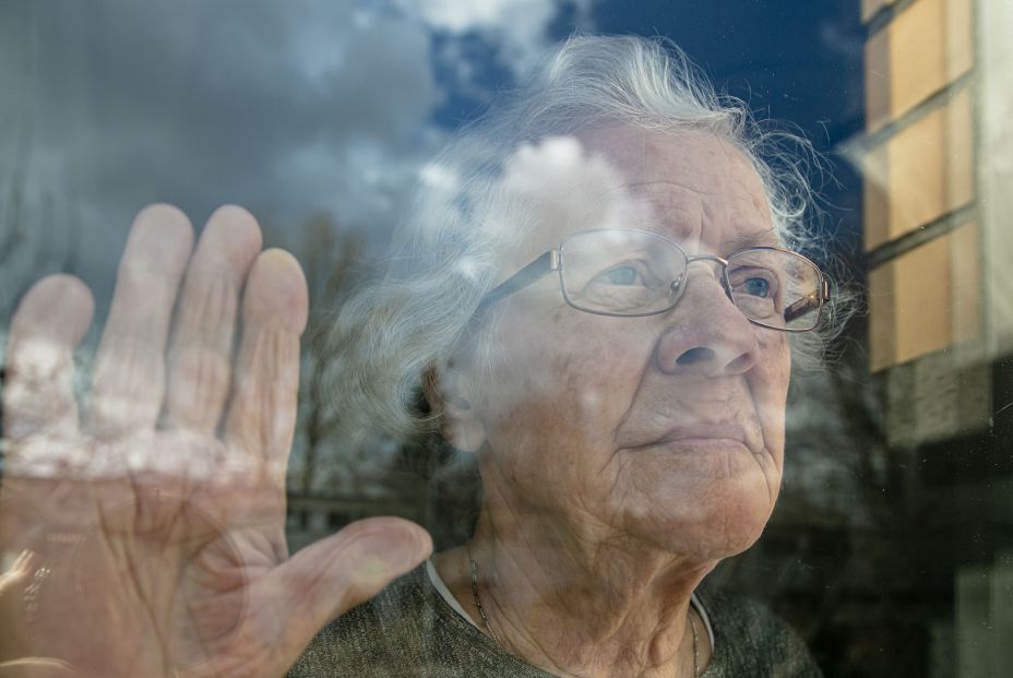 CEOMA advierte de que "vuelve el riesgo" de que se violen los derechos humanos en las residencias