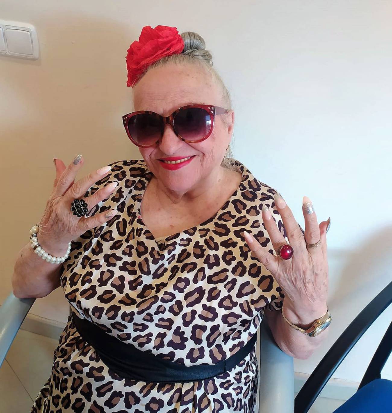 VÍDEO: La Rosalía de Ballesol advierte de lo "malamente" que luchamos contra el coronavirus