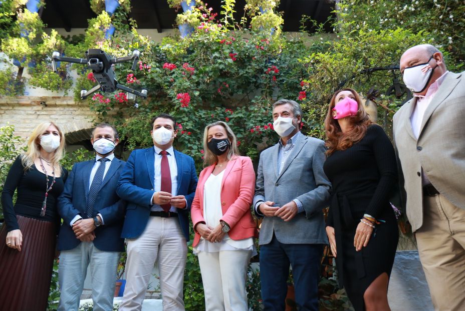 EuropaPress 3360229 autoridades presentacion fiesta patios cordoba 2020