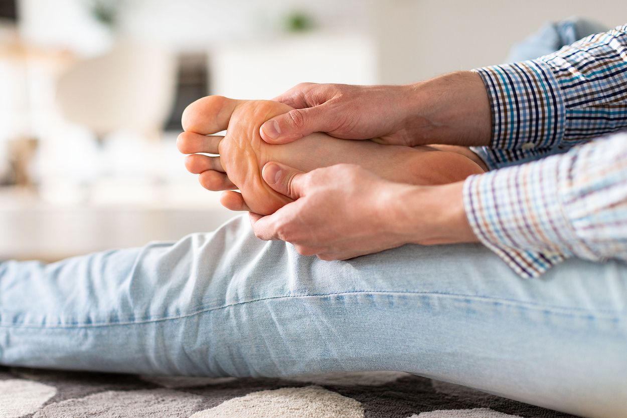 Ejercicios para aliviar la fascitis plantar