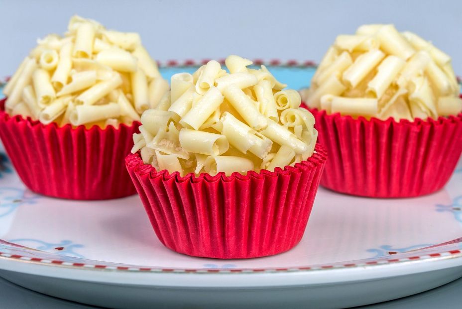 bigstock White Brigadeiros Traditional 367504963 bigstock White Brigadeiros Traditional 367504963