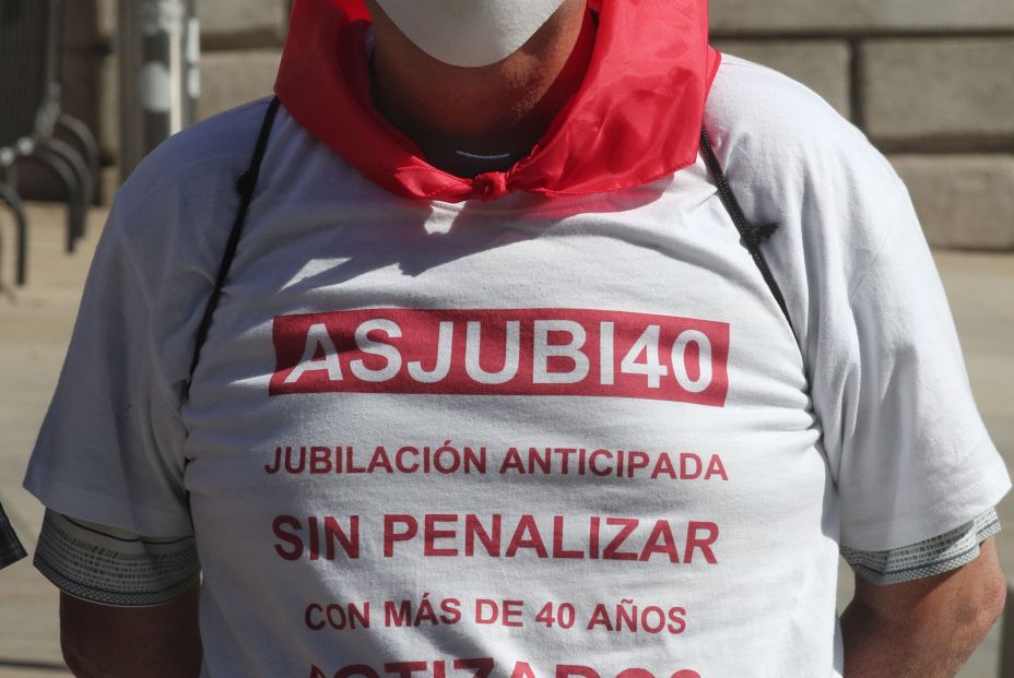 /uploads/s1/45/61/10/europapress-3310198-manifestante-representacion-movimiento-pensionistas-comunidad-autonoma_6_928x621.jpeg /uploads/s1/45/61/10/europapress-3310198-manifestante-representacion-movimiento-pensionistas-comunidad-autonoma_6_928x621.jpeg